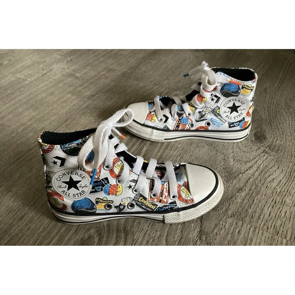 Converse Youth Size 11 All Star Jump Ball High Top Sneakers Chuck Taylor 672449C